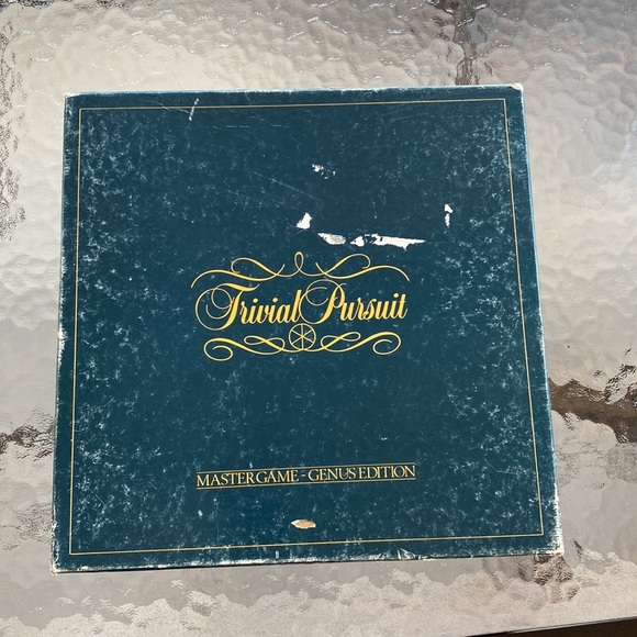 Vintage Trivial Pursuit MasterGame-Genius Édition - Picture 1 of 13